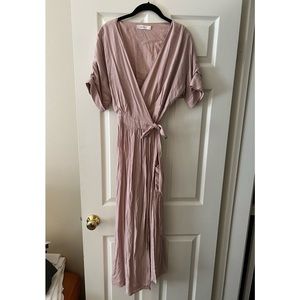 MOD REF Wrap MIDI dress in BLUSH pink color